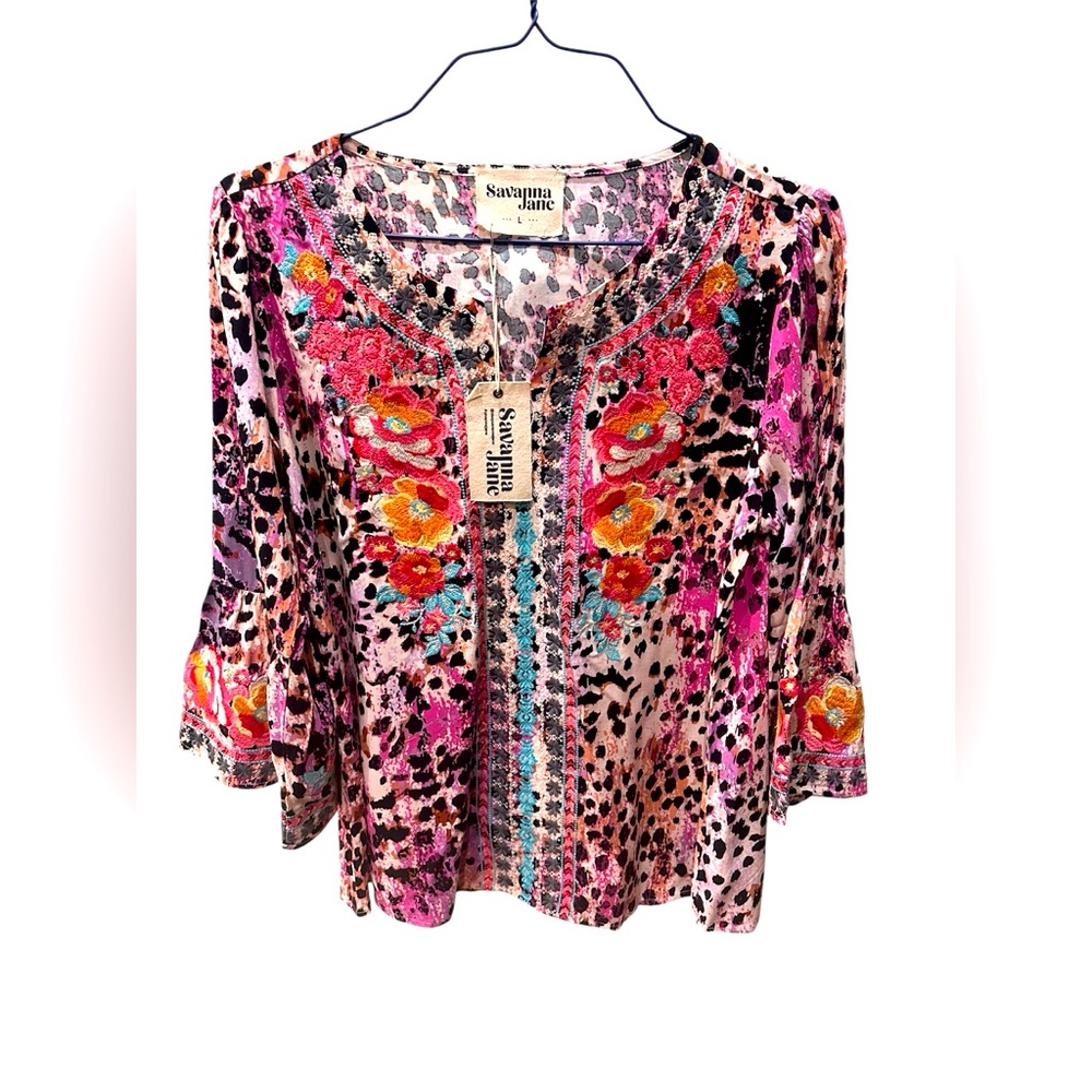 Savanna Jane Leopard embroidered NWT  Blouse New